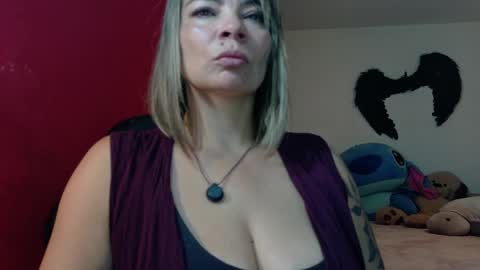 Snapshot of georginadoll1 chatting on June 6, 2026, 10:14 pm Georgina online show from June 6, 2026, 10:14 pm