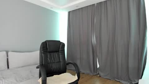 Snapshot of georginaroads chatting on February 22, 2025, 1:35 pm GeorginaRoads online show from February 22, 2025, 1:35 pm