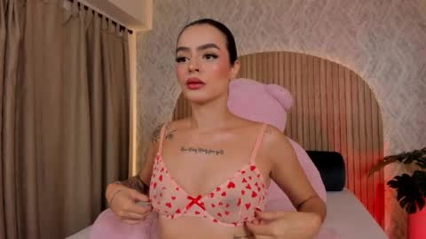 Snapshot of georginna_sins chatting on February 17, 2026, 12:56 pm Kendal online show from February 17, 2026, 12:56 pm