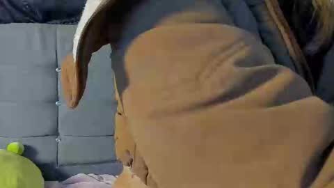 Snapshot of geraldinesuaan chatting on December 16, 2025, 6:57 pm geraldinesuaan online show from December 16, 2025, 6:57 pm