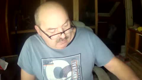 germany_50 online show from February 4, 2026, 5:46 am