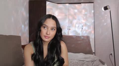 Germiona online show from March 5, 2025, 8:54 am