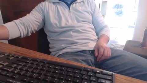 gethoggy online show from October 1, 2025, 9:21 pm