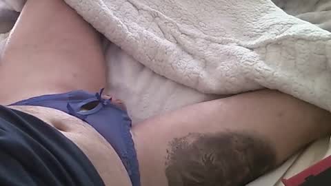 Snapshot of getmehard4213 chatting on March 7, 2025, 5:49 pm Luscious online show from March 7, 2025, 5:49 pm