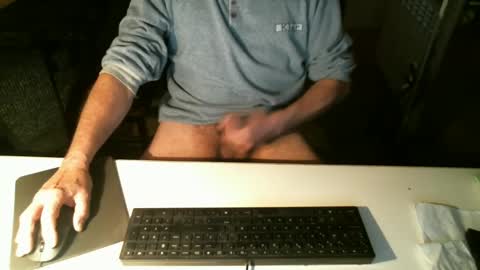 getz62 online show from February 4, 2025, 10:55 pm