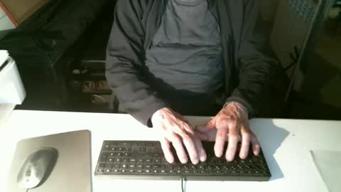 getz62 online show from February 11, 2025, 11:22 pm