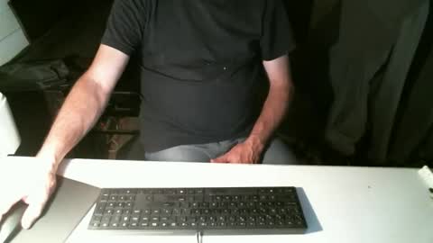 getz62 online show from September 24, 2025, 10:46 pm