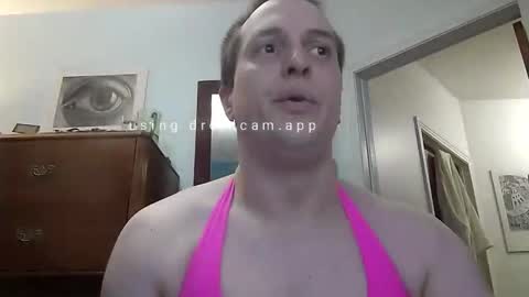 FRANCOIS LATENDRESSE online show from September 26, 2025, 6:06 am