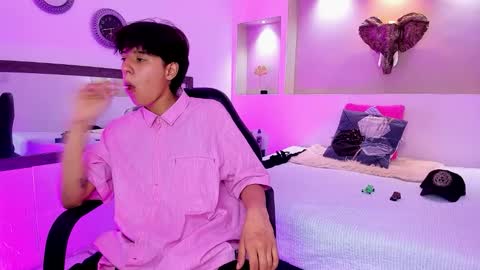 Your Girl  online show from October 28, 2025, 3:43 am