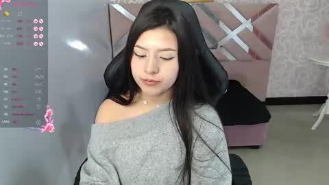 Snapshot of gia_ch chatting on December 31, 2024, 5:51 pm gia_ch online show from December 31, 2024, 5:51 pm