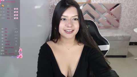 Snapshot of gia_ch chatting on January 30, 2025, 1:53 pm gia_ch online show from January 30, 2025, 1:53 pm