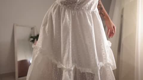 Leo online show from December 4, 2024, 11:13 pm