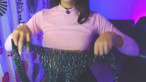 gia_flame_ online show from September 20, 2025, 5:08 am