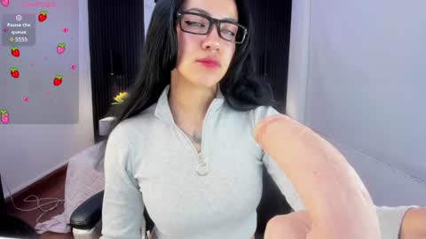 Gia online show from January 29, 2025, 8:29 am