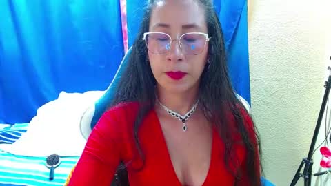 Snapshot of gia_leinn chatting on June 8, 2026, 8:31 pm Gia online show from June 8, 2026, 8:31 pm