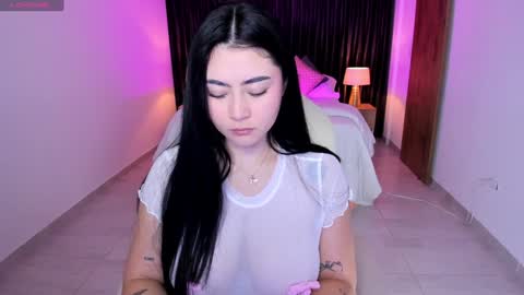 Snapshot of gia_lowry chatting on January 12, 2025, 11:07 am Gia lowry online show from January 12, 2025, 11:07 am