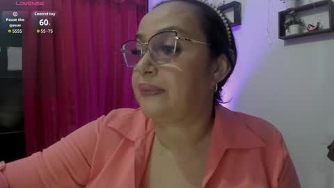 nahomi online show from November 6, 2025, 10:10 pm