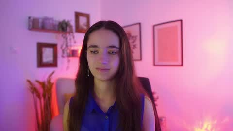 Gia Paige18 online show from September 12, 2025, 8:36 am