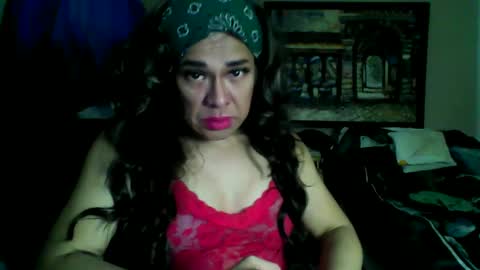 Snapshot of giacarrera143 chatting on December 9, 2024, 3:18 am Asian Delight Gia online show from December 9, 2024, 3:18 am