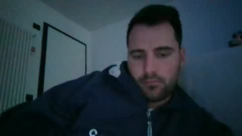 Snapshot of giacomo9669 chatting on December 19, 2025, 12:12 pm giacomo9669 online show from December 19, 2025, 12:12 pm