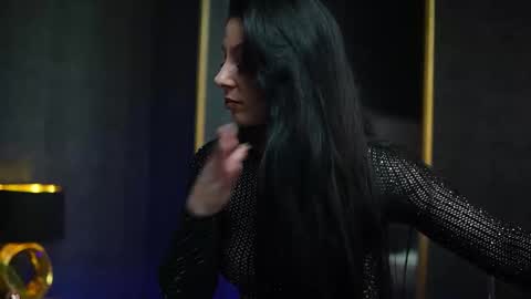  Gia  online show from February 7, 2026, 11:30 pm