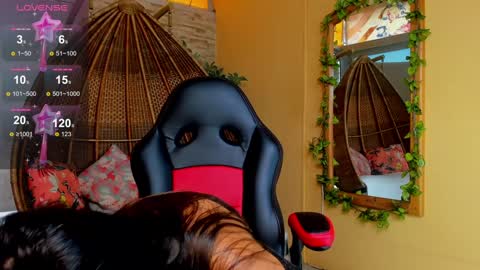 Gia  online show from December 30, 2024, 12:09 pm