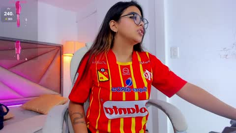 Gia  online show from January 13, 2025, 5:55 pm