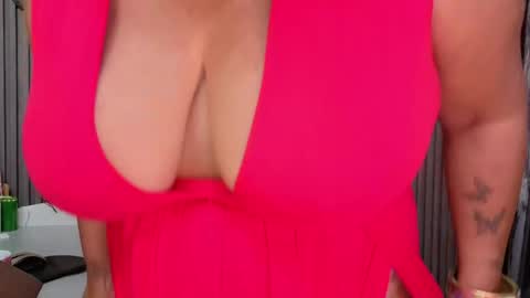 Snapshot of gianellacox chatting on April 10, 2026, 11:59 am online show from April 10, 2026, 11:59 am