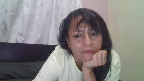 gianna165909 online show from February 28, 2025, 3:48 am