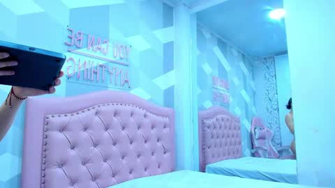 Snapshot of gianna_watson chatting on March 5, 2025, 7:17 pm gianna_watson online show from March 5, 2025, 7:17 pm