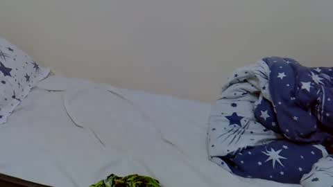 Giannah online show from February 3, 2025, 4:35 am