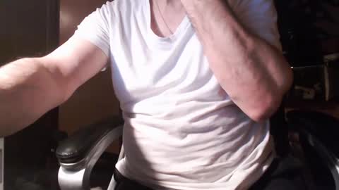 Snapshot of gianni9000000 chatting on February 4, 2025, 8:49 pm Gianni9000000 online show from February 4, 2025, 8:49 pm