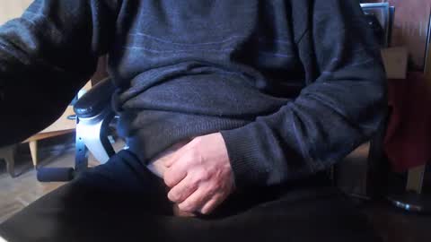 Snapshot of gianni9000000 chatting on February 28, 2025, 9:36 am Gianni9000000 online show from February 28, 2025, 9:36 am