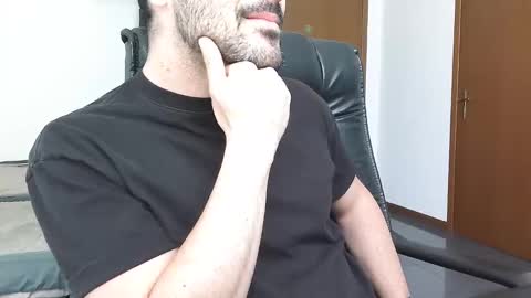 gianniamalfi online show from April 6, 2026, 2:18 pm