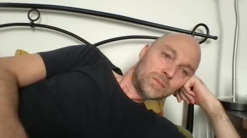 Snapshot of giannipaciotti chatting on October 1, 2025, 1:17 pm giannipaciotti online show from October 1, 2025, 1:17 pm