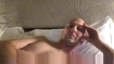 Snapshot of giannipaciotti chatting on December 17, 2025, 5:30 pm giannipaciotti online show from December 17, 2025, 5:30 pm