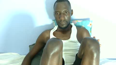 giant_couple online show from July 4, 2026, 8:59 pm