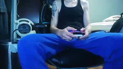 giantdick4u1991 online show from September 18, 2025, 8:33 pm