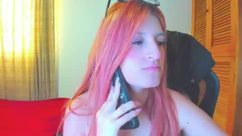 GiaRoussel online show from June 18, 2026, 3:49 pm