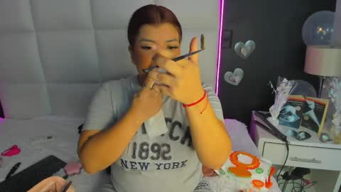 Gigi  online show from May 6, 2026, 1:38 pm