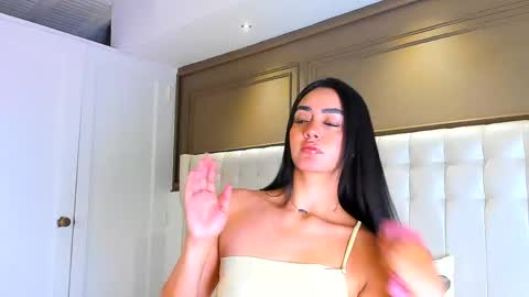 gigi wilden online show from April 21, 2026, 12:44 pm