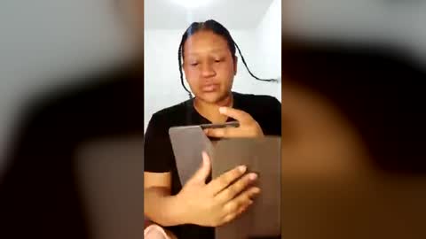 gigiblue89 online show from July 27, 2026, 7:48 am