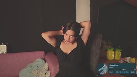 Snapshot of gigifontaine_ chatting on October 11, 2025, 6:01 am Gigi independet model P online show from October 11, 2025, 6:01 am