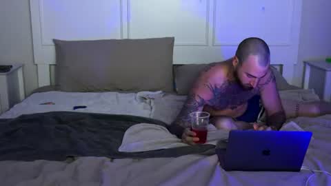 MichaelGigi online show from June 21, 2026, 2:25 am