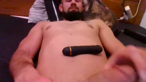 Snapshot of gigollo65 chatting on February 27, 2025, 1:38 am Moki online show from February 27, 2025, 1:38 am