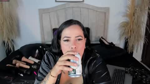 Snapshot of giiny_ chatting on March 1, 2026, 2:24 am pamela online show from March 1, 2026, 2:24 am