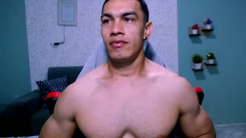 GILBERT online show from January 18, 2025, 12:26 pm