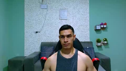 GILBERT online show from February 14, 2025, 10:47 pm