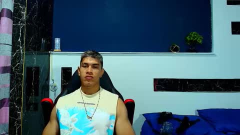 GILBERT online show from September 26, 2025, 1:42 am