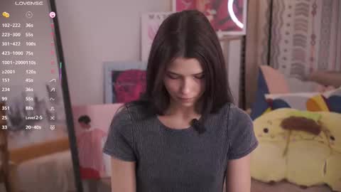 Mia online show from February 4, 2026, 8:09 am